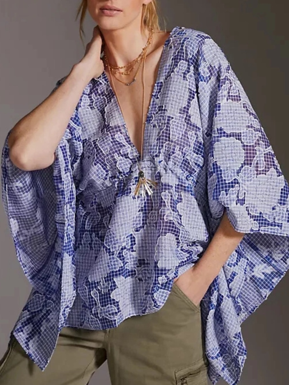 Anthropologie Blue Floral Kimono Sleeve Blouse Boho V-Neck Top 36388